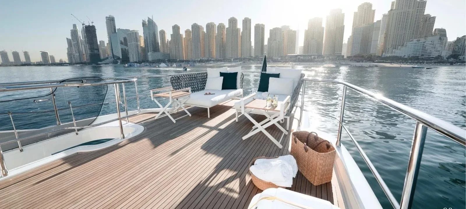 Azarro Yacht yacht detail in Dubai — thumbnail 2