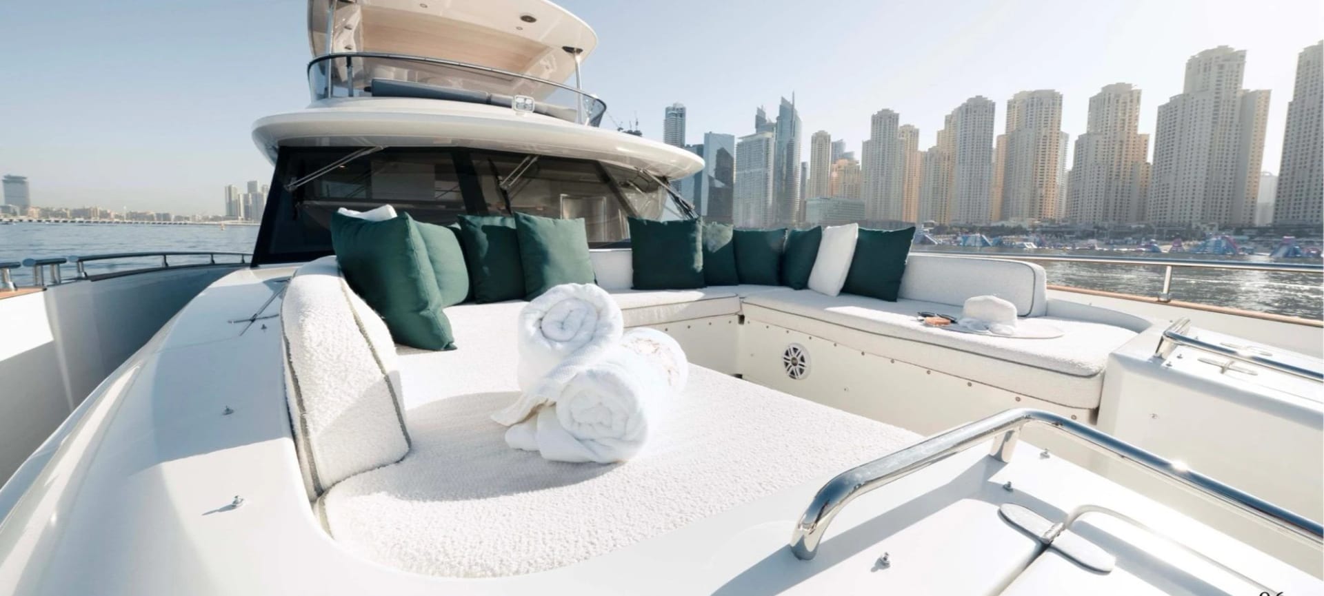 Azarro Yacht yacht detail in Dubai — thumbnail 6