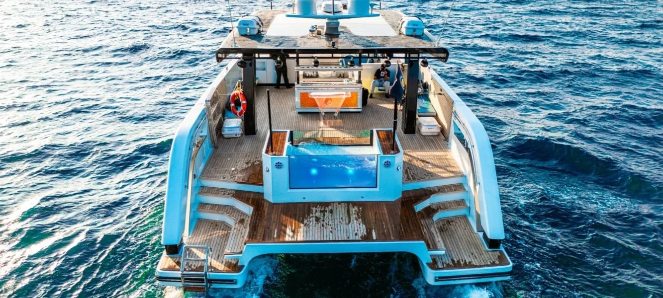 Azure X650 Pool Yacht yacht detail in Dubai — thumbnail 8