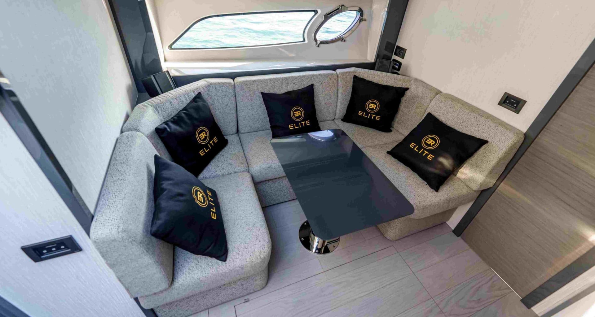 Black Predator Pershing Yacht yacht detail in Dubai — thumbnail 6