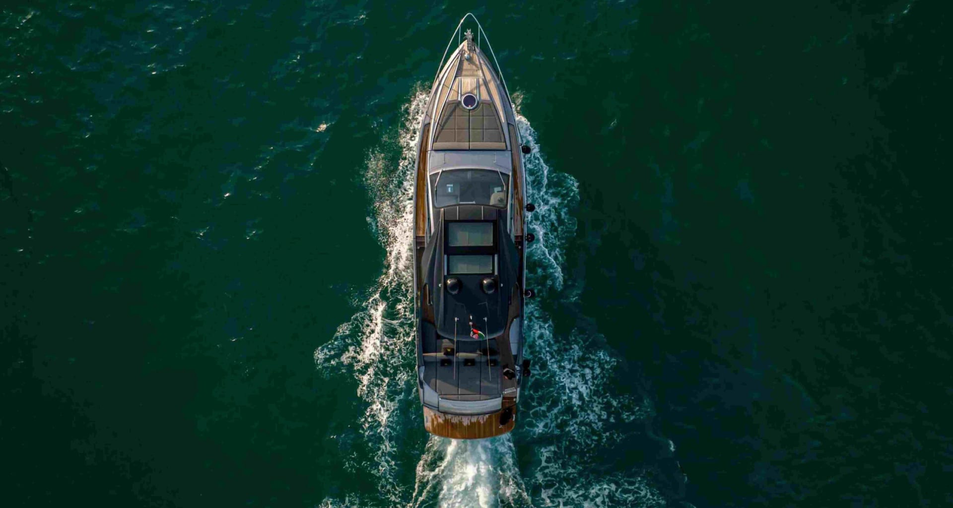 Black Predator Pershing Yacht yacht detail in Dubai — thumbnail 8