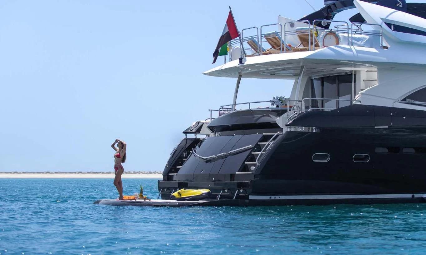 Black Predator Sport 105 Yacht yacht detail in Dubai — thumbnail 3