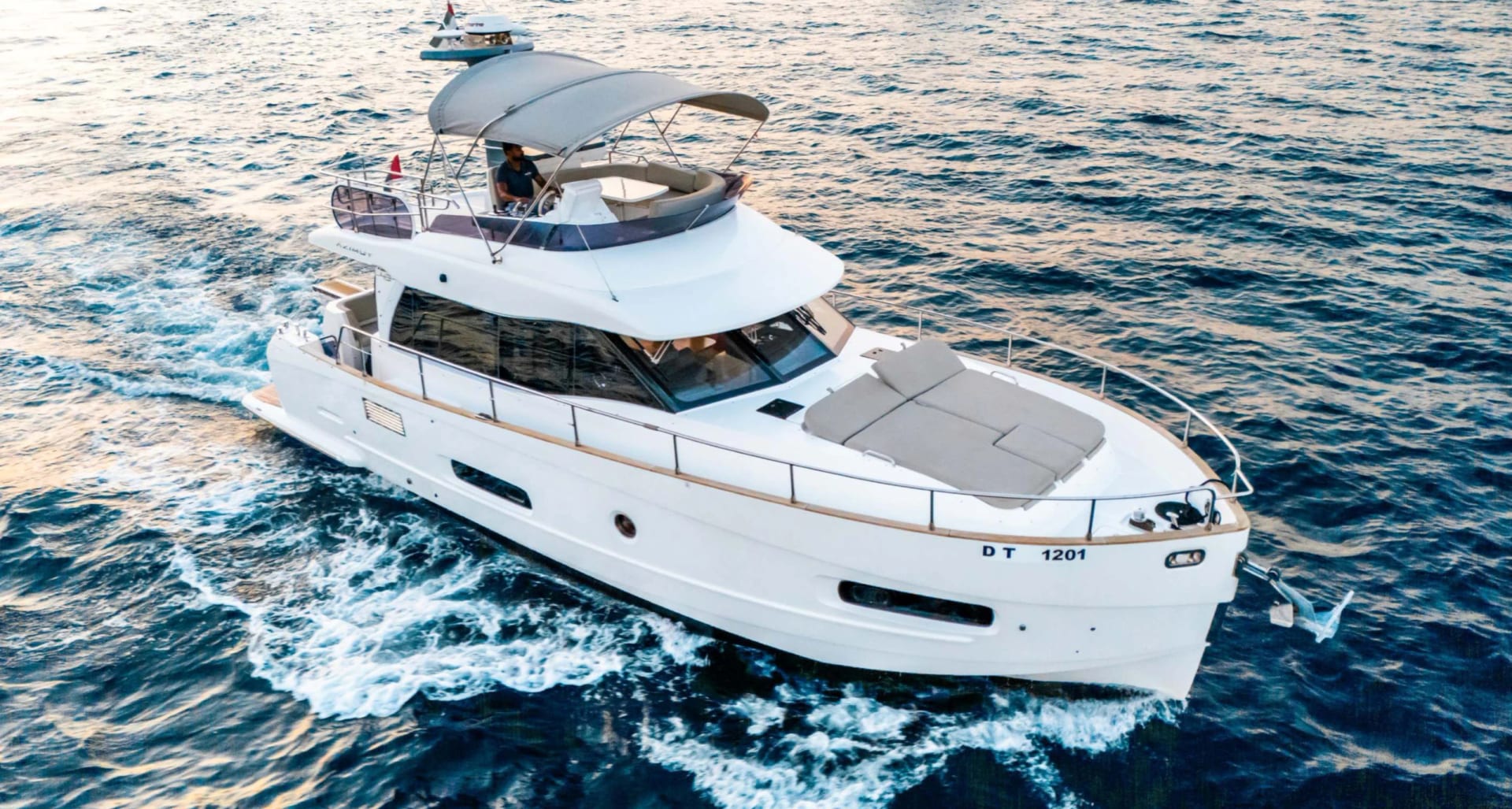 Brand New Azarro X2 Yacht yacht detail in Dubai — thumbnail 3