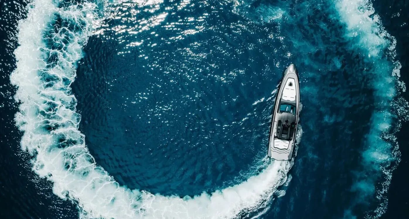 Brand New Lamborghini 63 Yacht yacht detail in Dubai — thumbnail 2