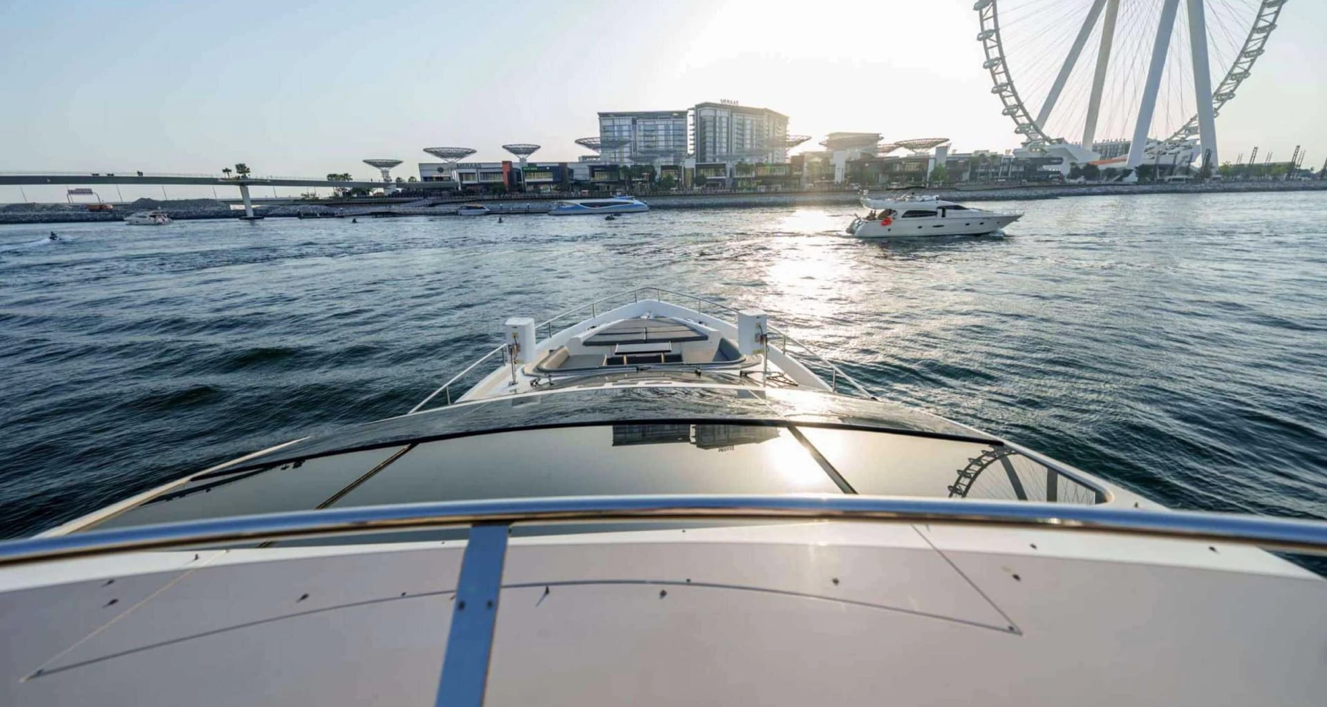 Diamond Apollo 100 Yacht yacht detail in Dubai — thumbnail 5
