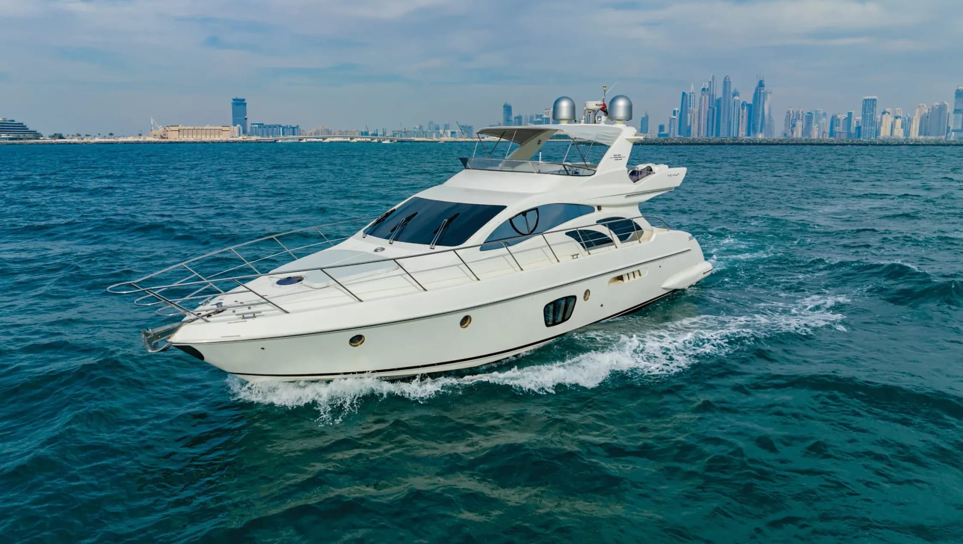 Diamond Milano A-55 Yacht yacht detail in Dubai — thumbnail 2