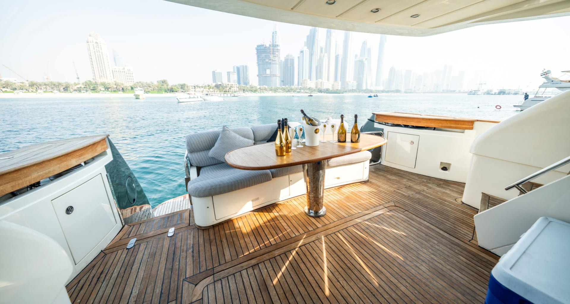 Diamond Steller 70 Yacht yacht detail in Dubai — thumbnail 3