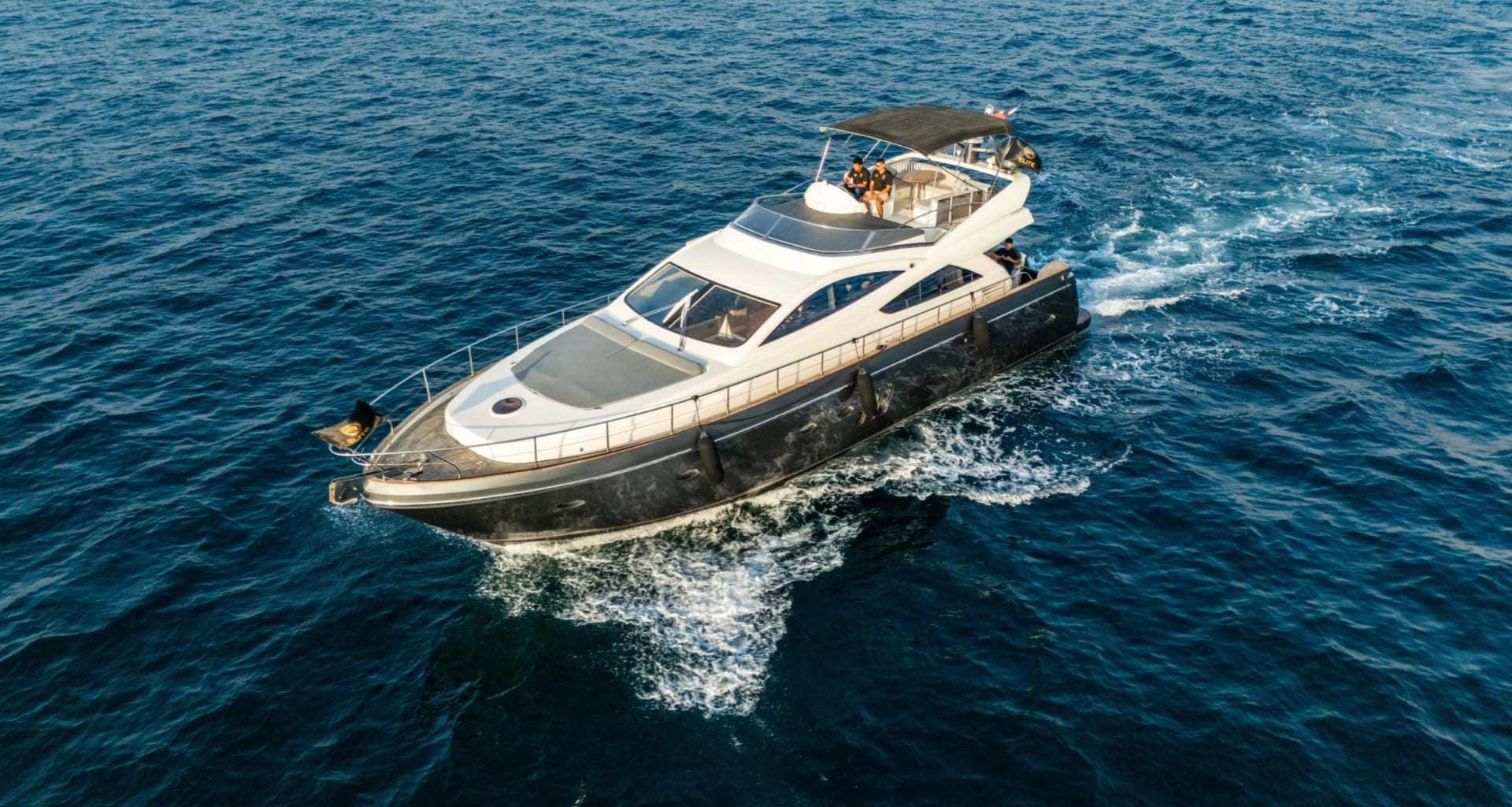 Diamond Steller 70 Yacht yacht detail in Dubai — thumbnail 6