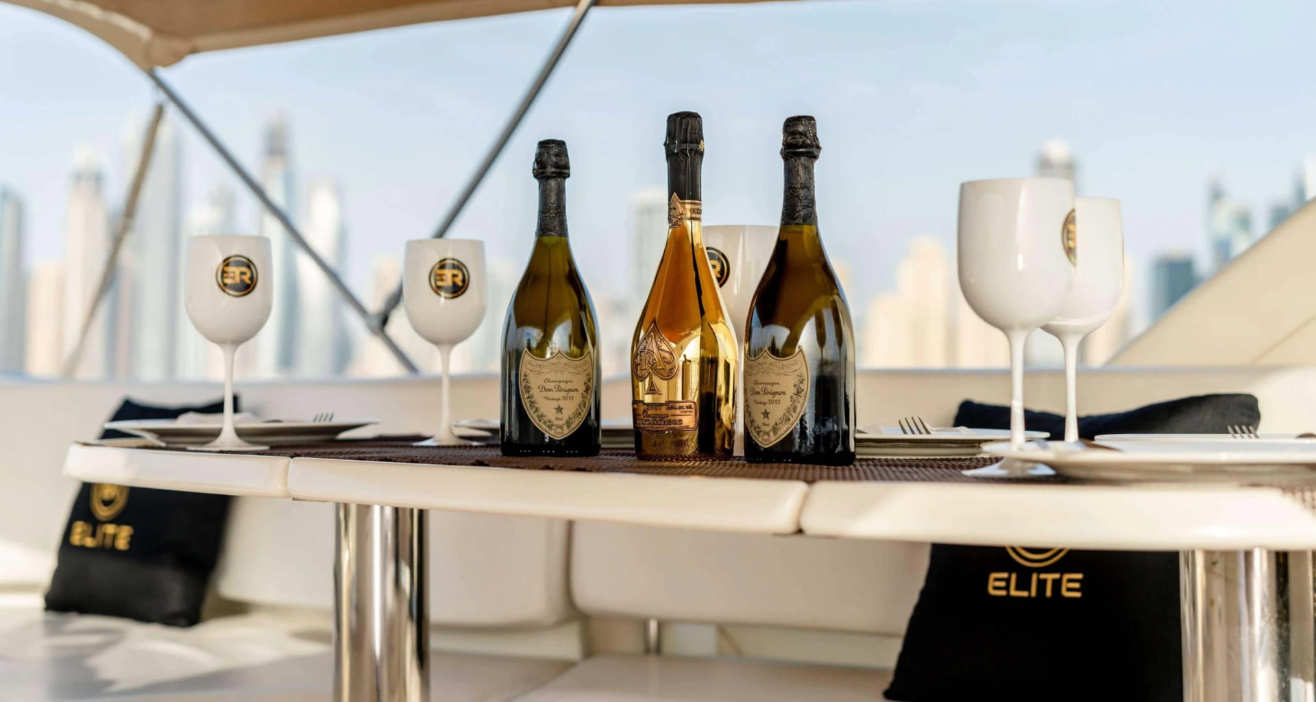 Diamond Sydney 85 Yacht yacht detail in Dubai — thumbnail 7