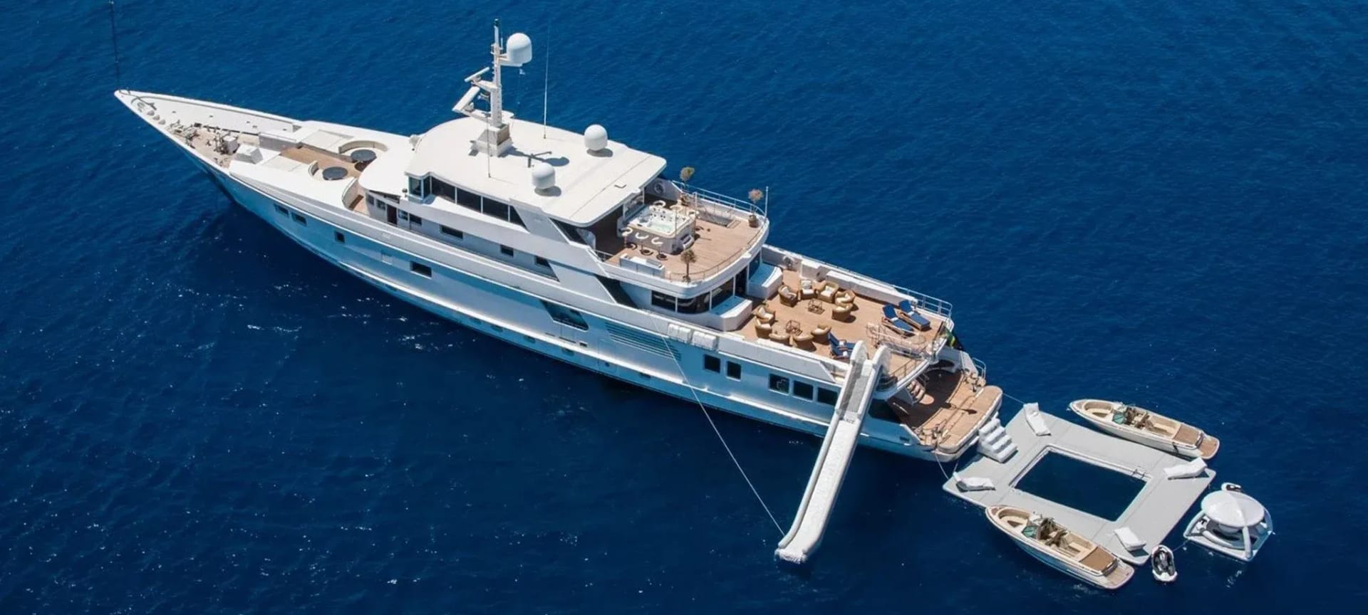 Ethos Yacht private yacht available for charter in Dubai