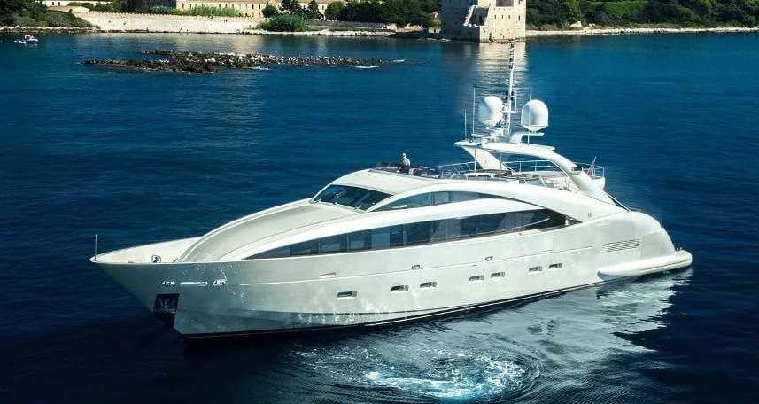 Freedom Super Yacht 120 yacht detail in Dubai — thumbnail 2