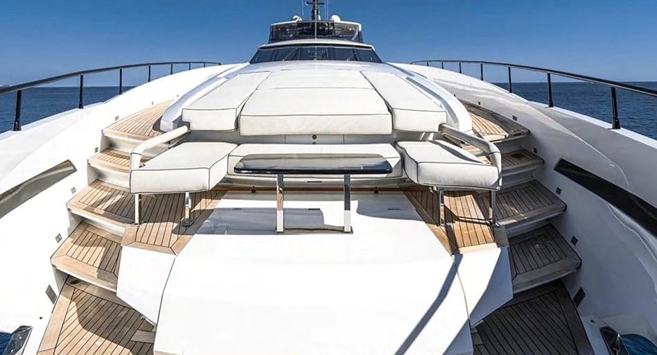 Noble Commander 140 Yacht yacht detail in Dubai — thumbnail 3