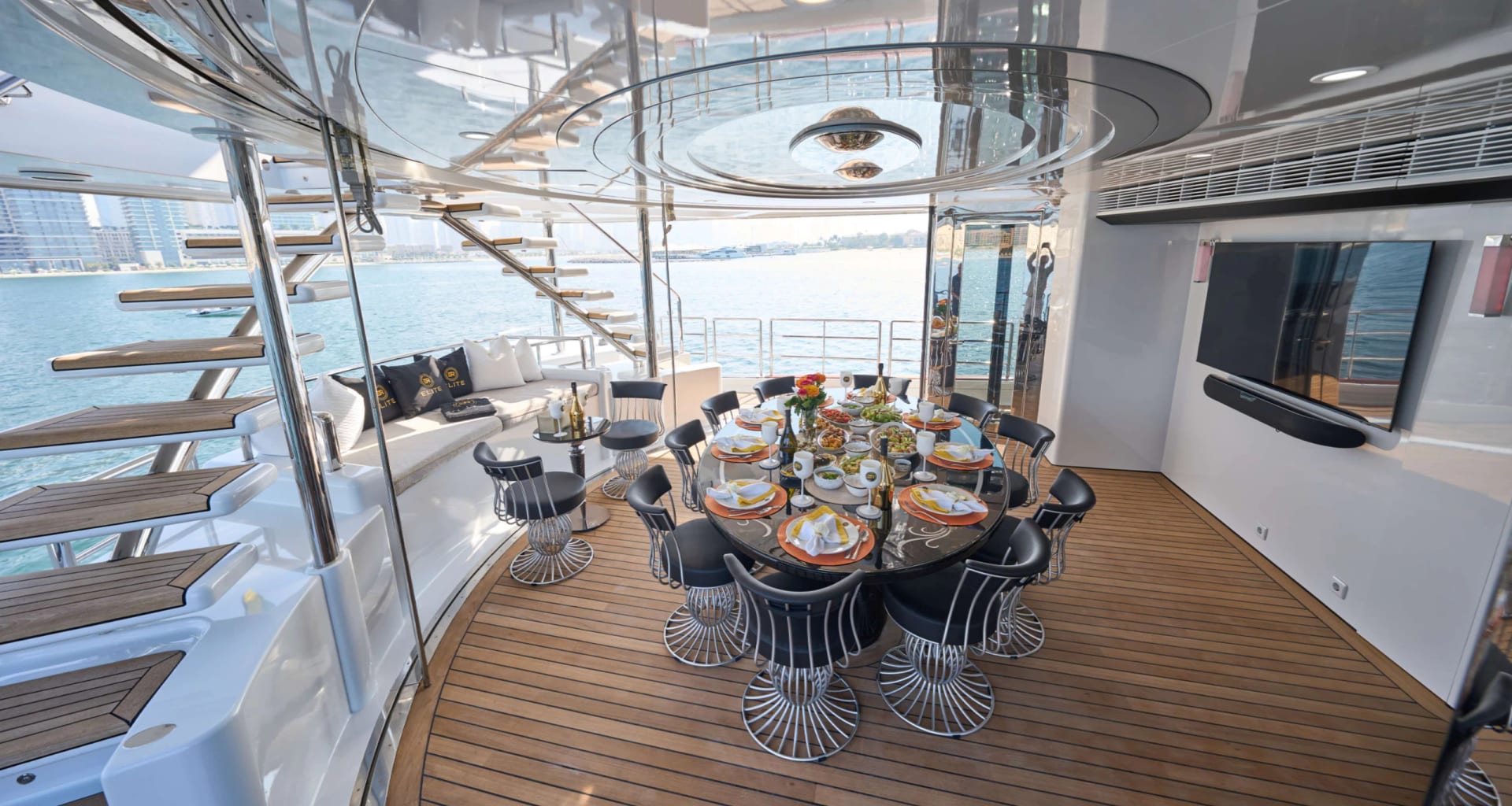Ocean Fast X-165 Mega Pool Yacht yacht detail in Dubai — thumbnail 8
