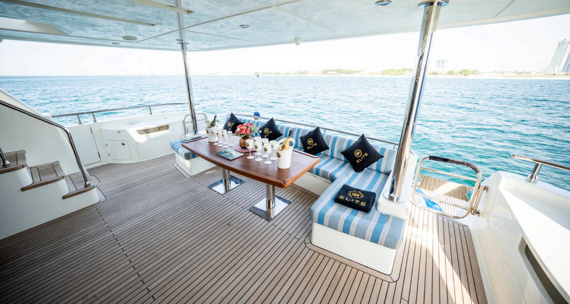 Opal Rivera 100 Yacht yacht detail in Dubai — thumbnail 4