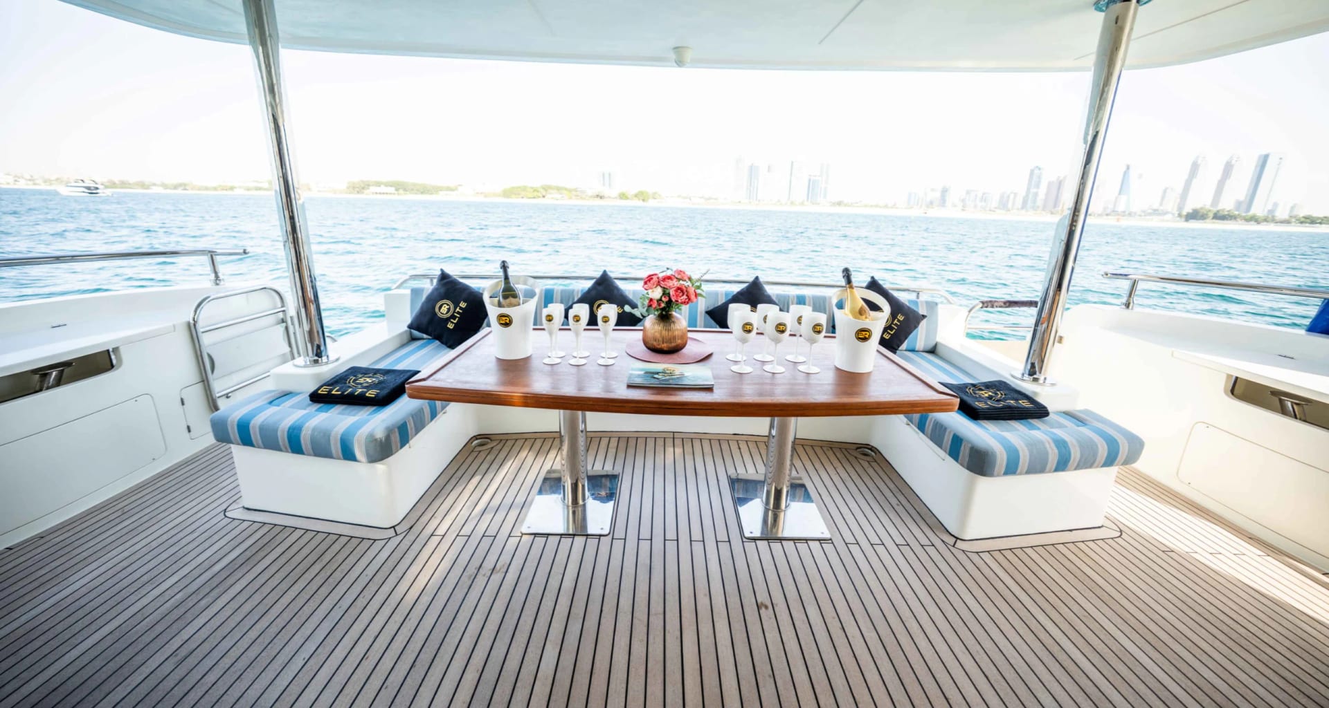 Opal Rivera 100 Yacht yacht detail in Dubai — thumbnail 5