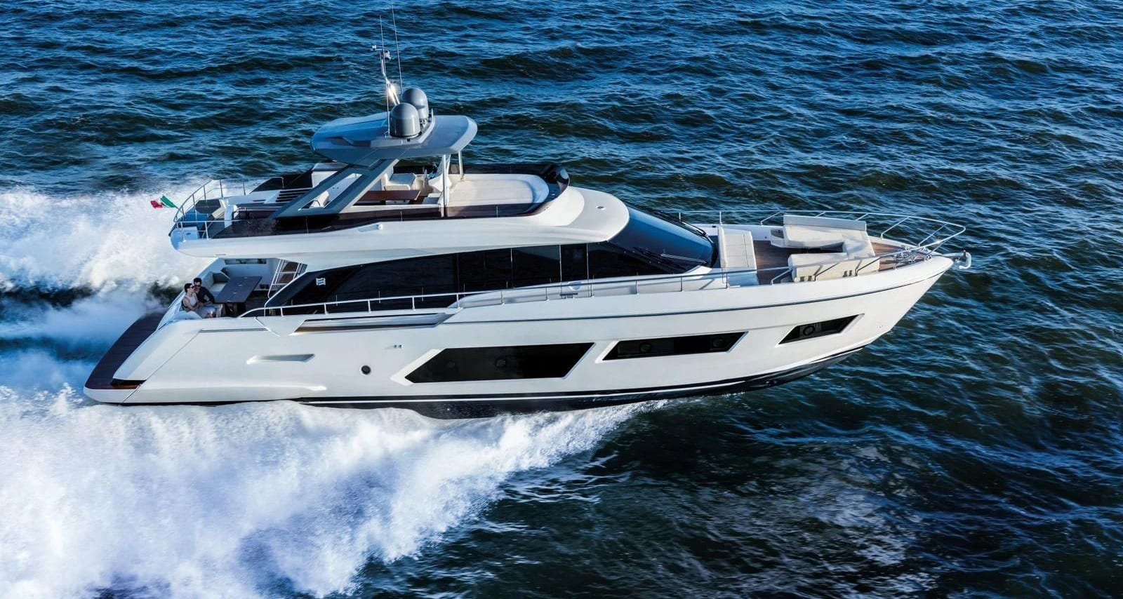 Predator Ferretti 670x Yacht yacht detail in Dubai — thumbnail 6