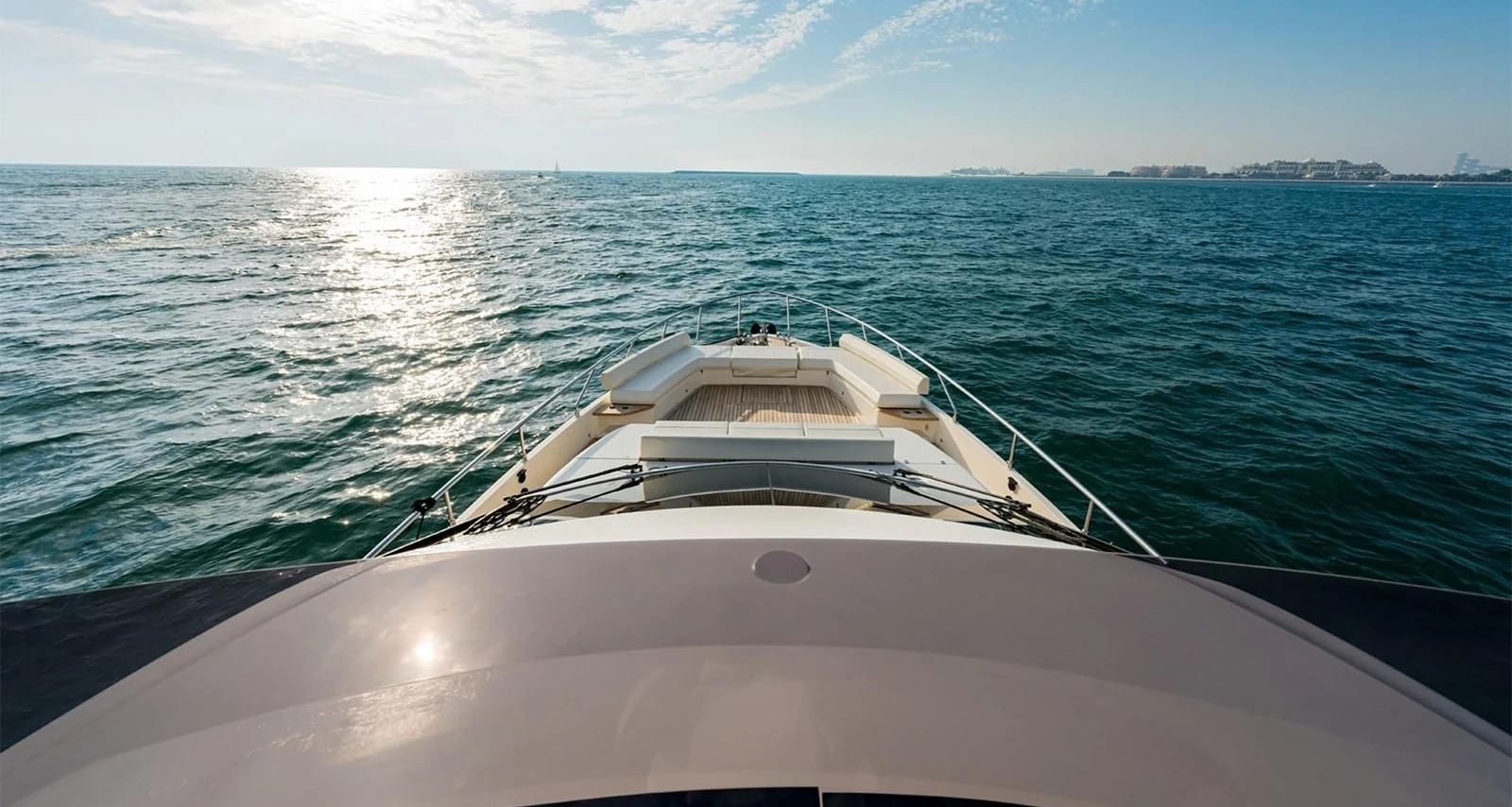 Predator Ferretti 670x Yacht yacht detail in Dubai — thumbnail 7