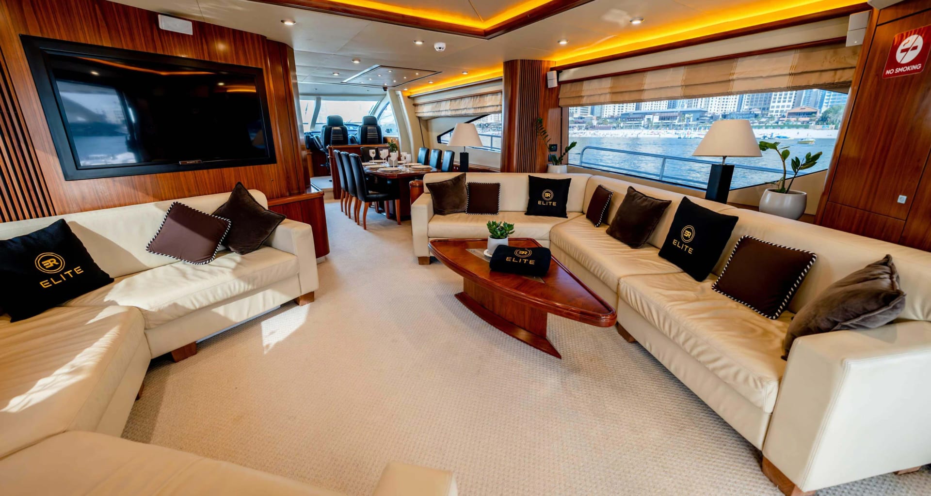 Predator Havana 95 Yacht yacht detail in Dubai — thumbnail 8