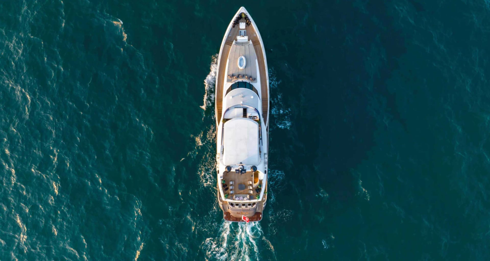 Predator Miami 150 Yacht yacht detail in Dubai — thumbnail 7