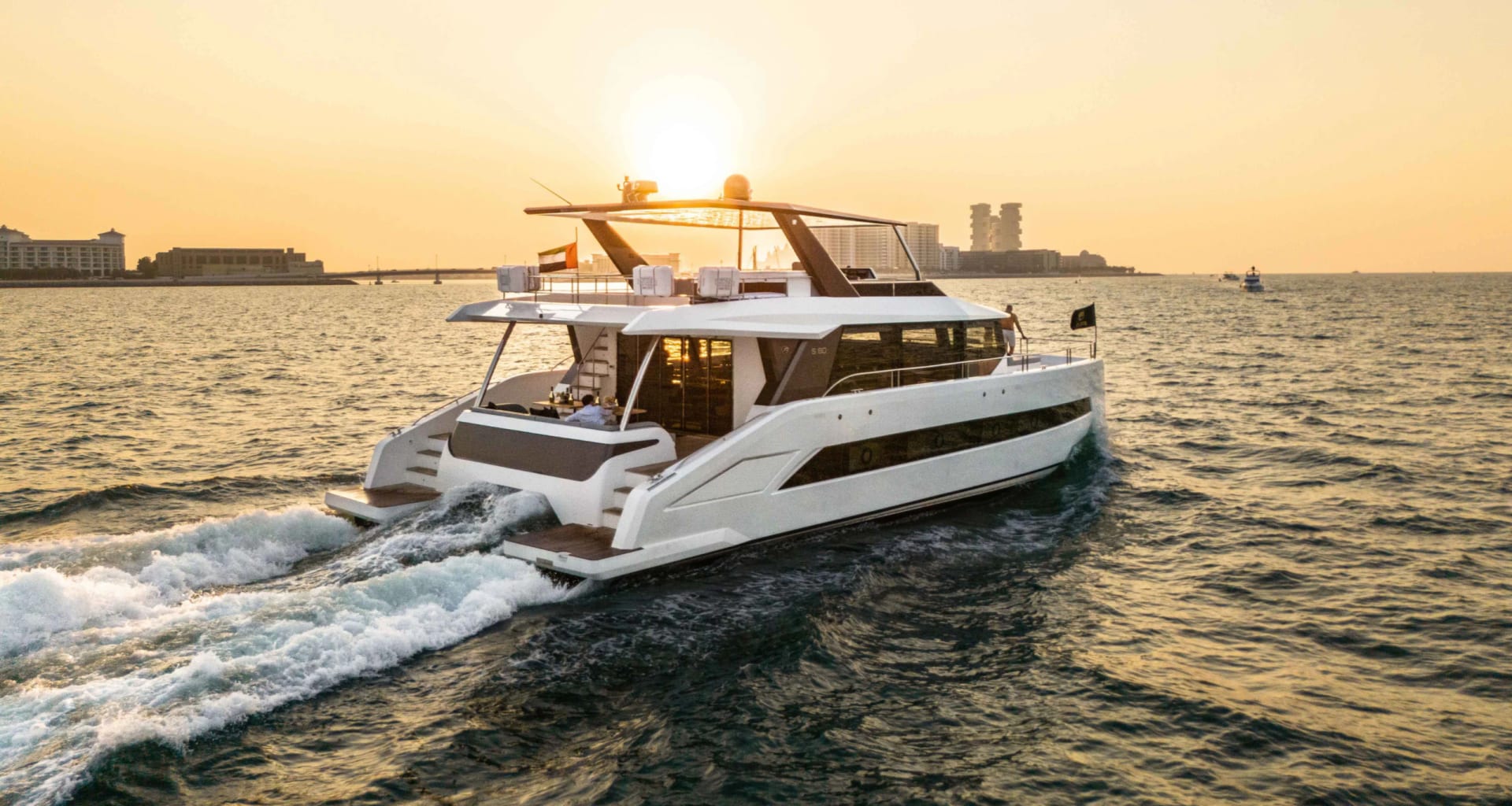 Premier X-700 Yacht yacht detail in Dubai — thumbnail 2
