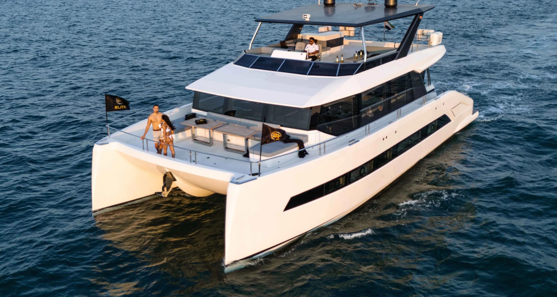 Premier X-700 Yacht yacht detail in Dubai — thumbnail 3