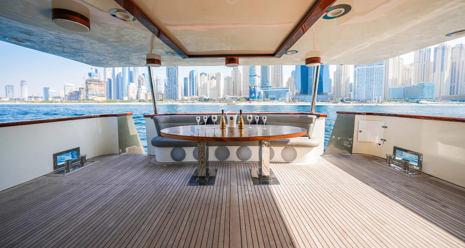 Rivera X-150 Super Yacht yacht detail in Dubai — thumbnail 7