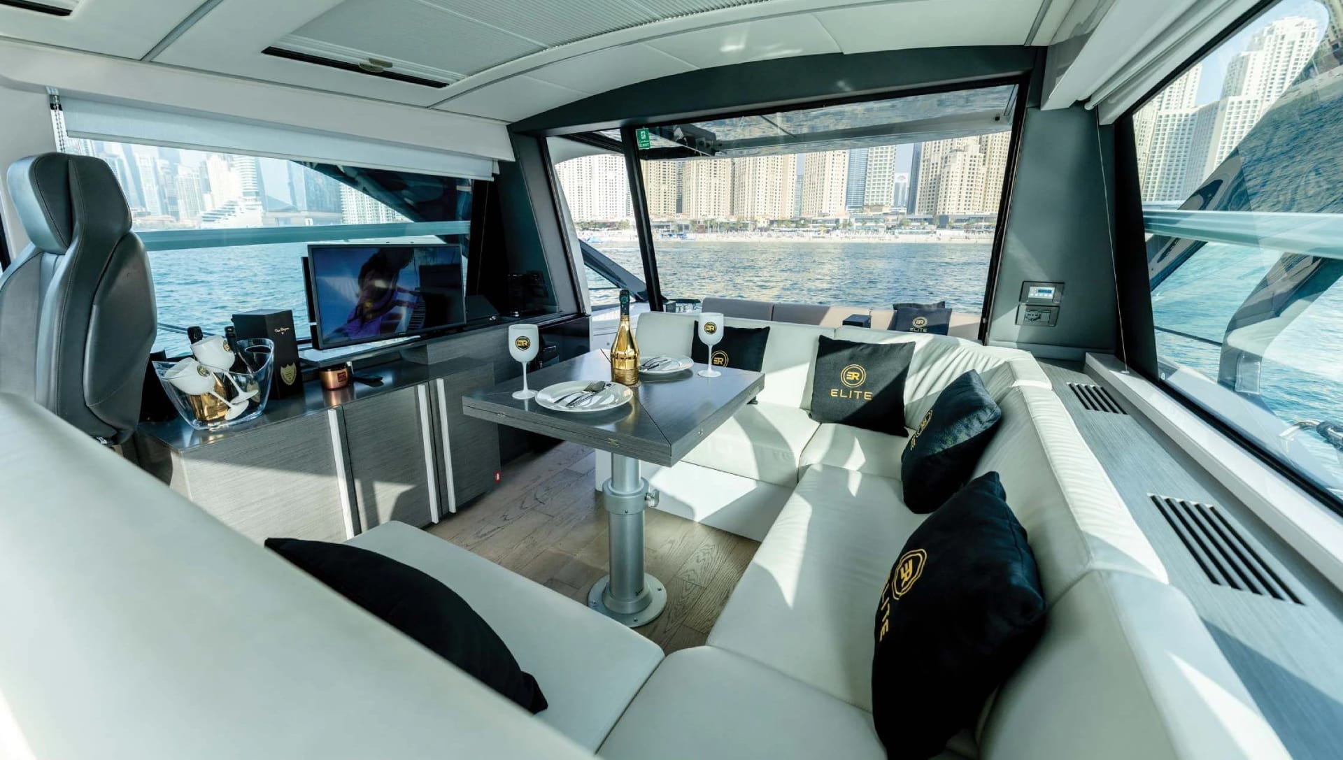 White Predator Pershing Yacht yacht detail in Dubai — thumbnail 3