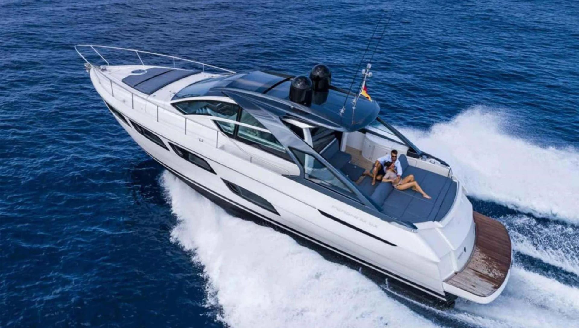 White Predator Pershing Yacht yacht detail in Dubai — thumbnail 5