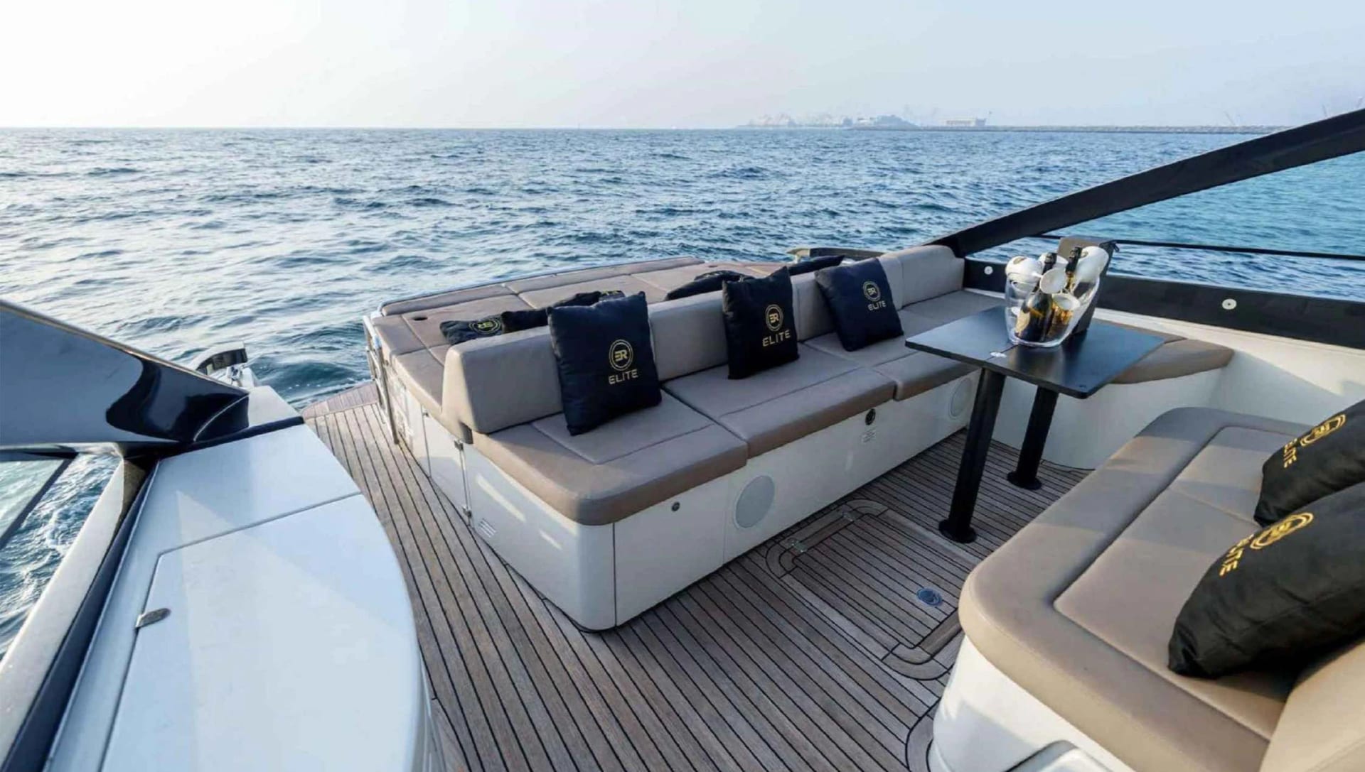 White Predator Pershing Yacht yacht detail in Dubai — thumbnail 6